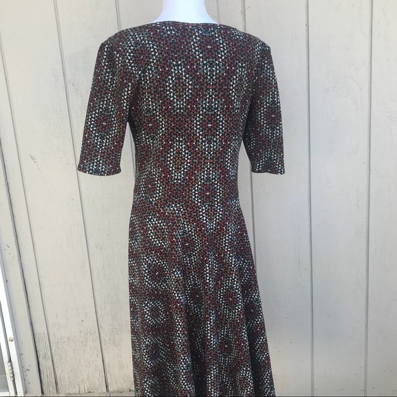 LulaRoe Nicole Dress - Picture 2 of 7